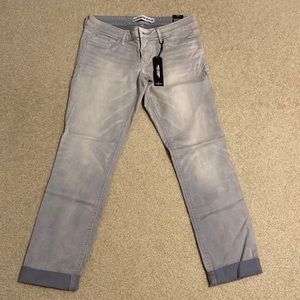 Womens Express Ankle Skinny Low Rise crop pants / Size 6